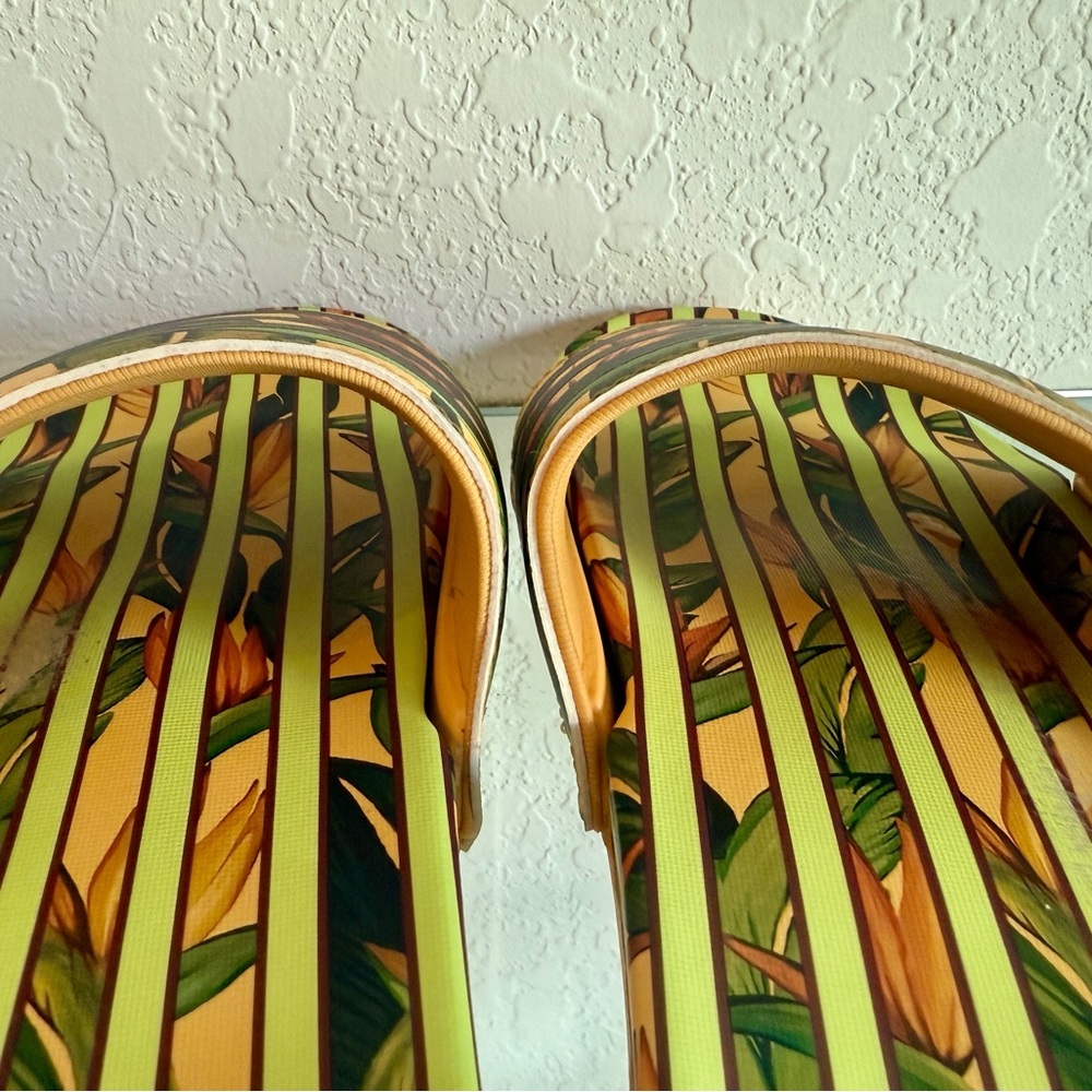 FARM Rio Striped Floral Multicolor Adidas Adilette Comfort Slide Sandals Size 9 - Picture 6 of 7